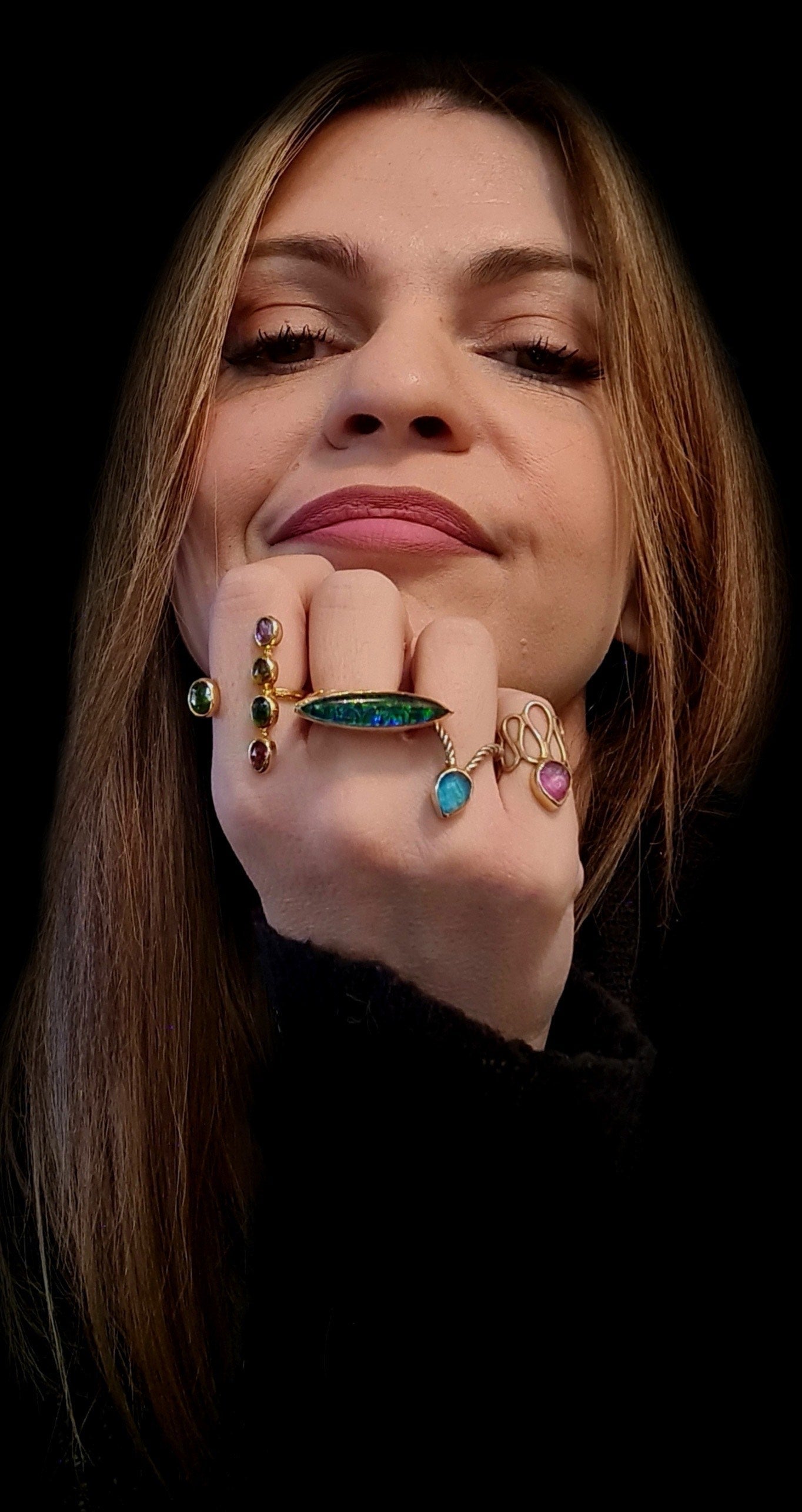 Portrait de la creatrice Tonis Makri