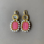 DAPHNE-boucles-d-oreille-artisanales-de mediterranee-en-jade-rose-perles-cristal-or