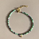 Eirene_bracelets_en__pierre_verte_et_petale_en_argent_or24K