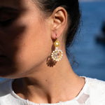 Grande-Danae-Mymosaa-Bijoux_de_Mediterranee_bouckles_d_oreille_perles_or_pour__ceremonie_mariage_-2