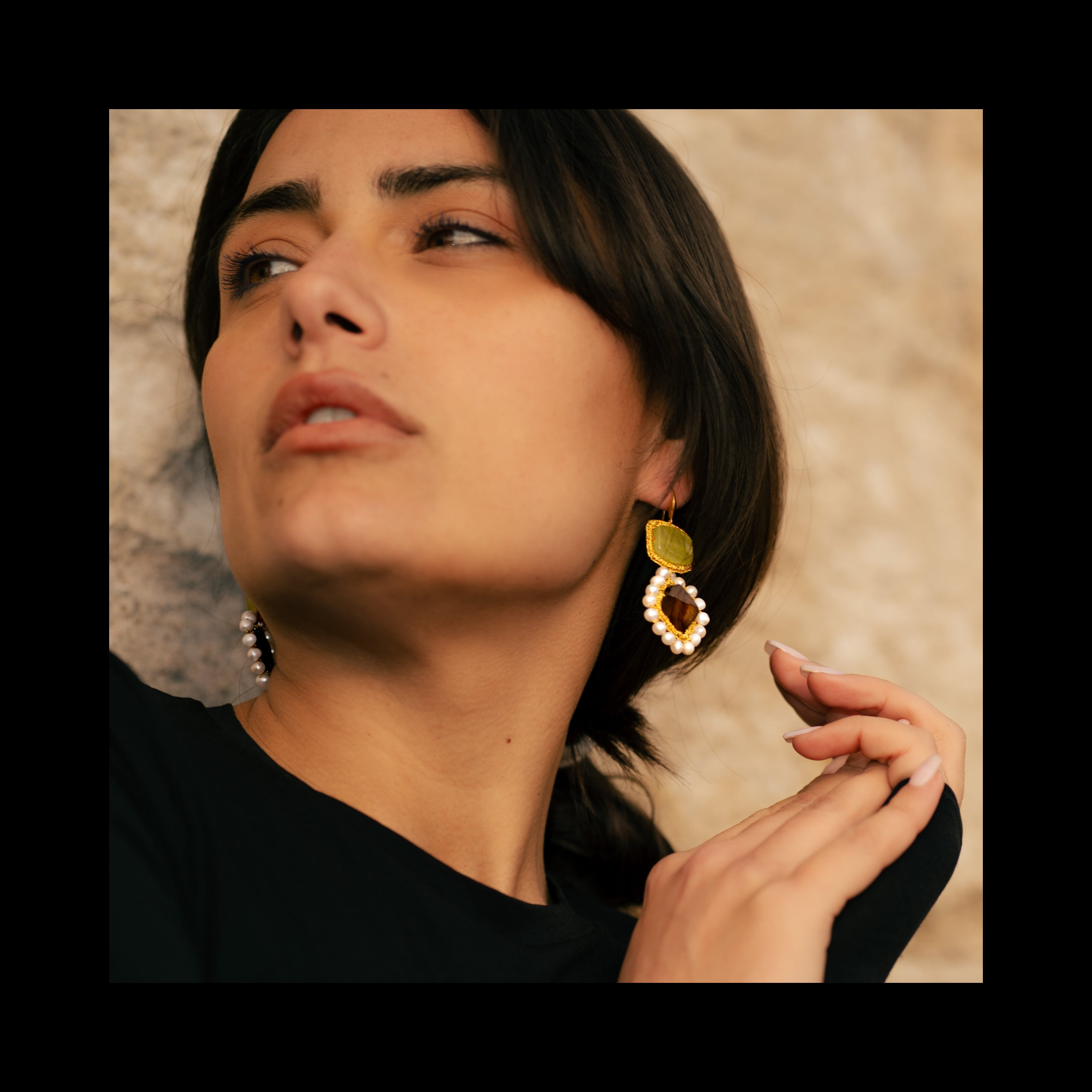 ISMENE_boucles_d_oreille_en_jade_anis_onyx_perles_argent_et_or