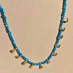 Iliana-Mymosaa_Bijoux_de_Mediterranee-collier_apathite_turquoise_petale_argent_or_detail