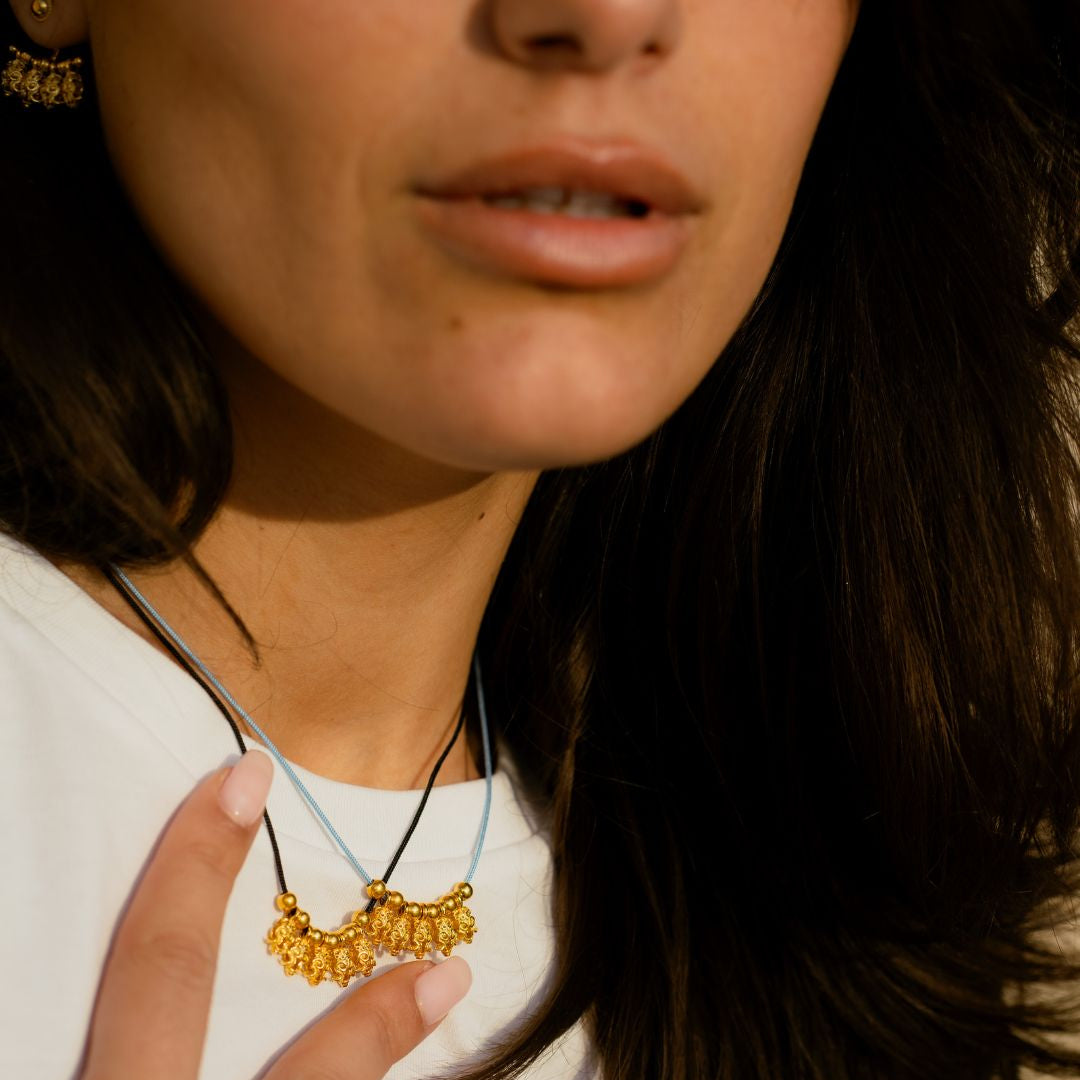 KINIRA_collier_artisanal_de_mediterranee_en_argent_massif_cisele_et_or_24K