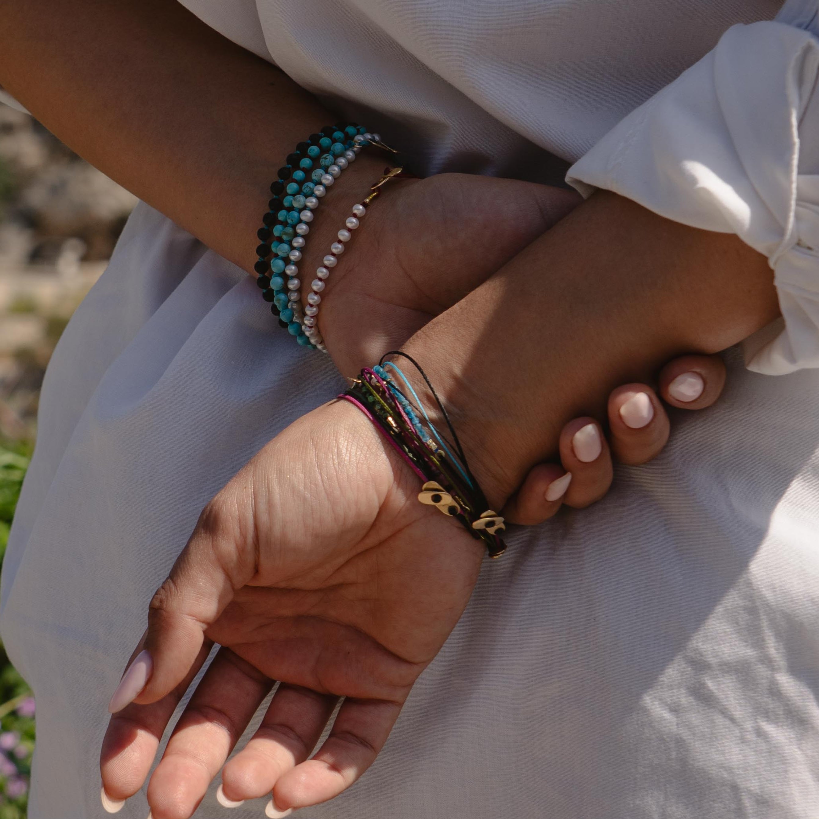 Mymosaa-bijoux_de_Mediterranee_bracelets_kimolos_santorin_nafplio_perles_turquoise_or_argent