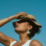 Mymosaa_bijoux_de_Mediterranee_Boucles_d_oreille_Hera_argent_corail_perles_avec chapeau
